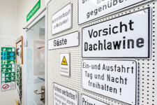 Lutra Schilder und Lichtreklame Fabrik  